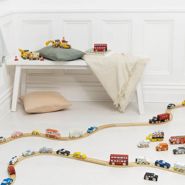 Wooden Vintage Toy Cars - 7 Pieces - Image 6